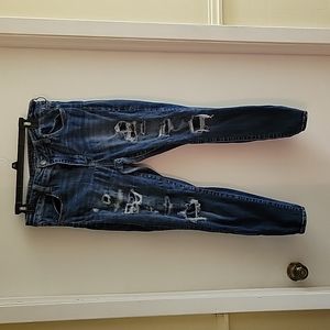 American Eagle Next Level Stretch 14 short skinny in Fair Condition